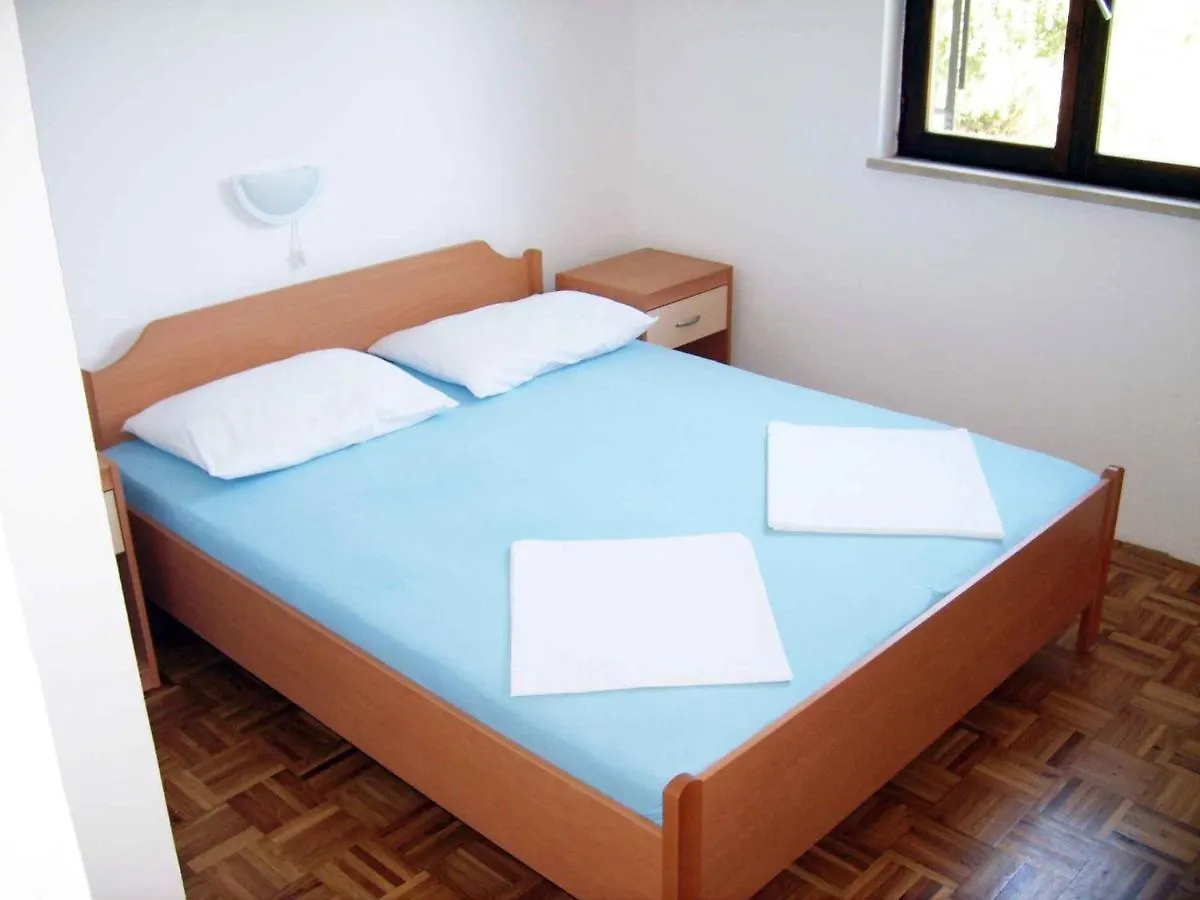 Apartment In Lopar/Insel Rab 17748 Croatia